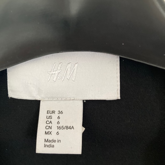 Black suit jacket - Picture 2 of 3